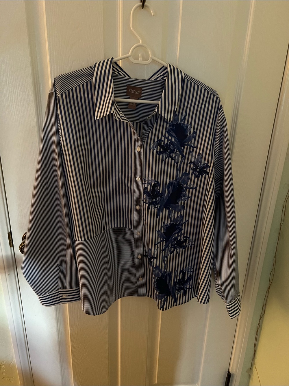 Chico's Navy and White Striped Button-Up Shirt with Floral Accent Size XXL